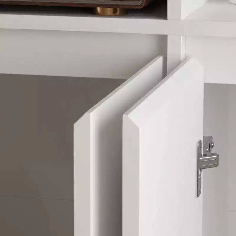 Libreria Grande Bianca - Spazio Generoso per i Libri in un Design Minimalista